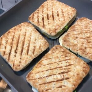 سندويشات سكويرز