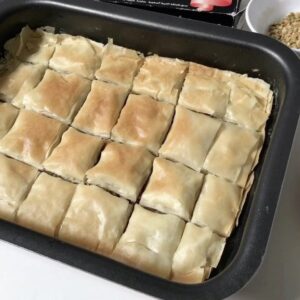 البقلاوه