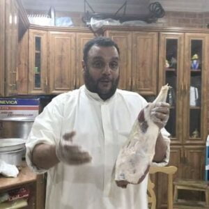 فخذ خروف عربي محشي ومشوي بالفرن