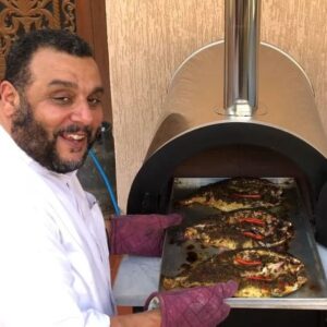 أسماك النقارير المشوية بالفرن الحجري