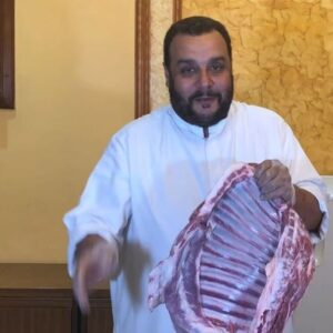 ضلع خروف طازج بالشحم مشوي بالفرن