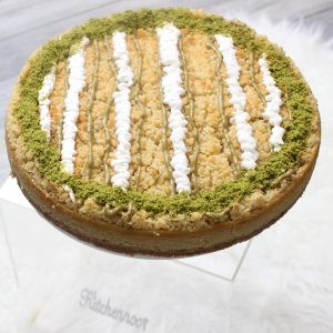 تشيز كيك الفستق مع الكنافه الكذابه