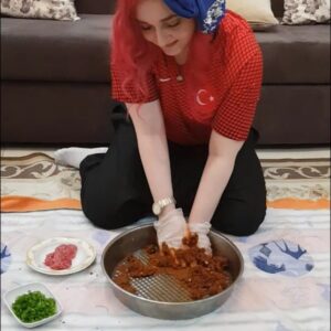 التشي كوفتا باللحمه المفرومة