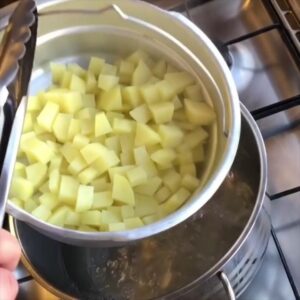 بطاطا حره