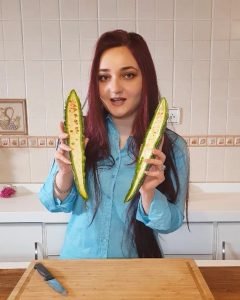 نبات الكريلا او الكارلا