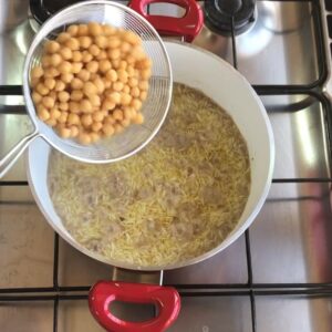رز عدجاج بالحمص