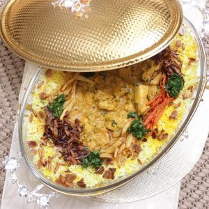 بتر تشيكن مع رز بالزعفران.