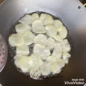 بطاطا شيبس