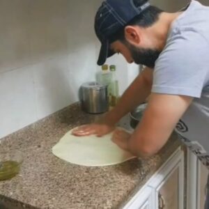 《فطيرة زعتر فلاحي》