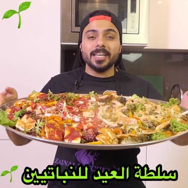 تاكلون سلط ؟ ولا بس لحوم ؟  المقادير  التفاصيل في الهايلايت ستوري ...
.
.
المق