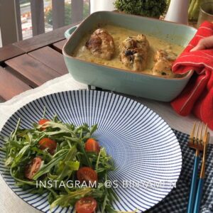 دجاج محشي بالفطر و الكريمه