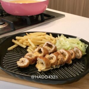 رولات الدجاج المحشيه بجبن الشيدر