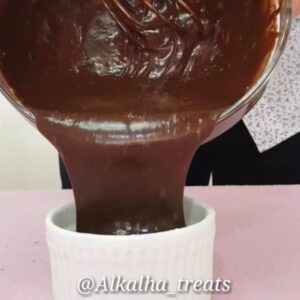 《مولتن لافا كيك》
