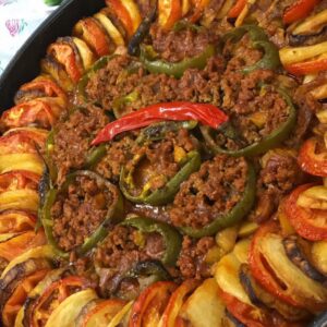 مسقعه الباذنجان والبطاطس