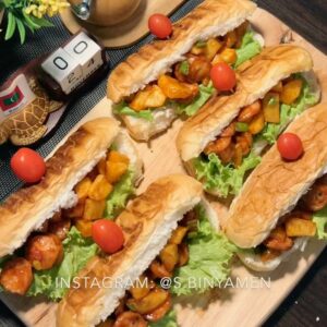 ساندويتشات بالبطاطس و الهوت دوق