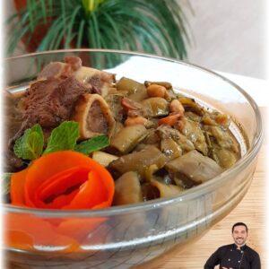 《يخنة او مرق فول اخضر》
