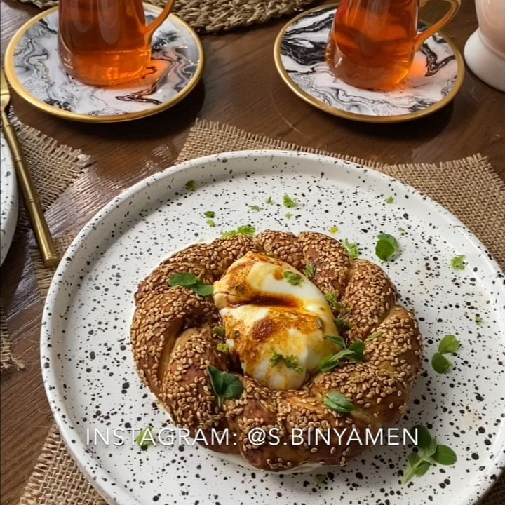 ..
-
صباح الخير
اكيد كلكم تعرفو اني مررره احب التنويع في أصناف الفطور ..
اليوم