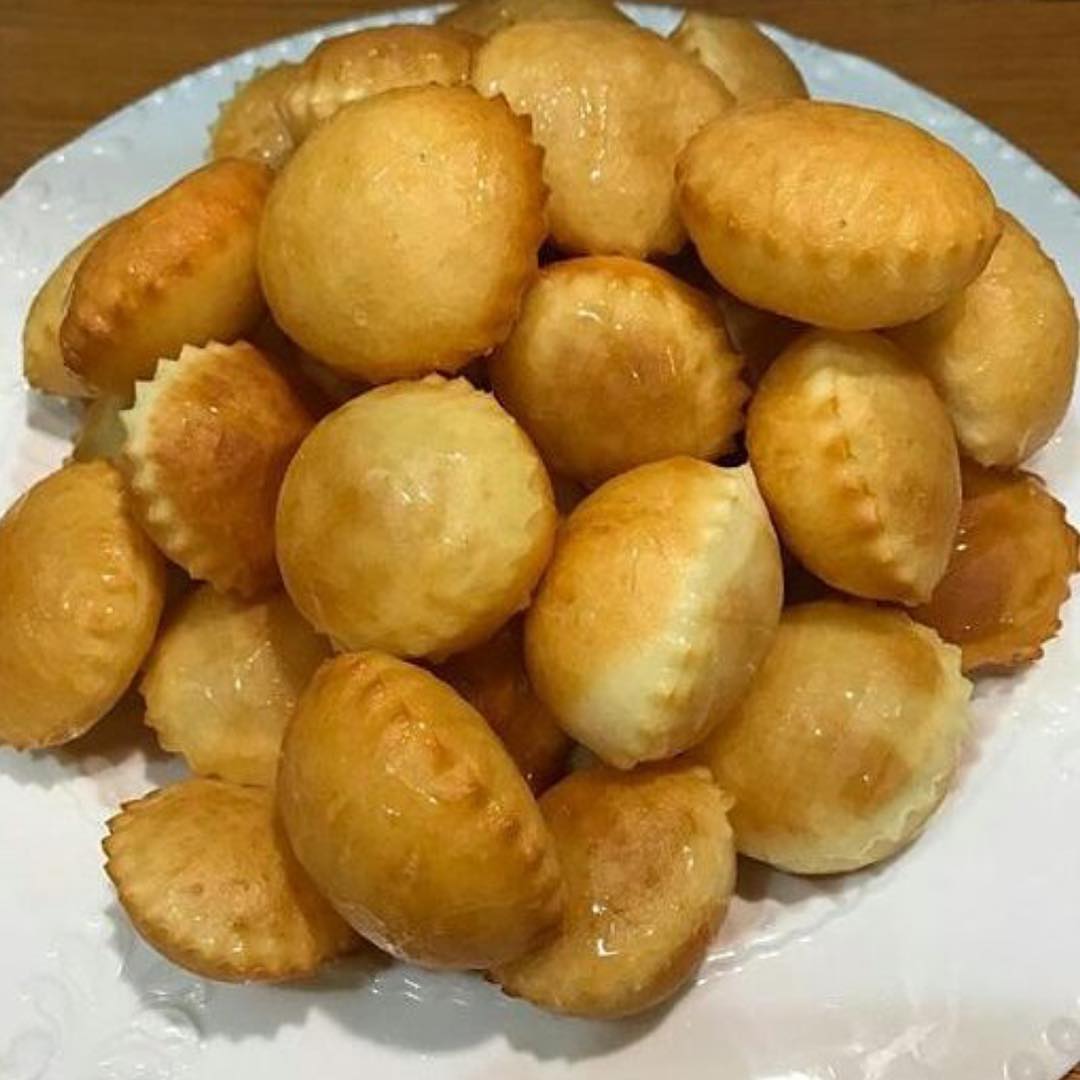 جعل من حط لايك ربي يبشره بما يسره ويرزقه من حيث لايحتسب . .
.
.
. . جبنيه خطيره