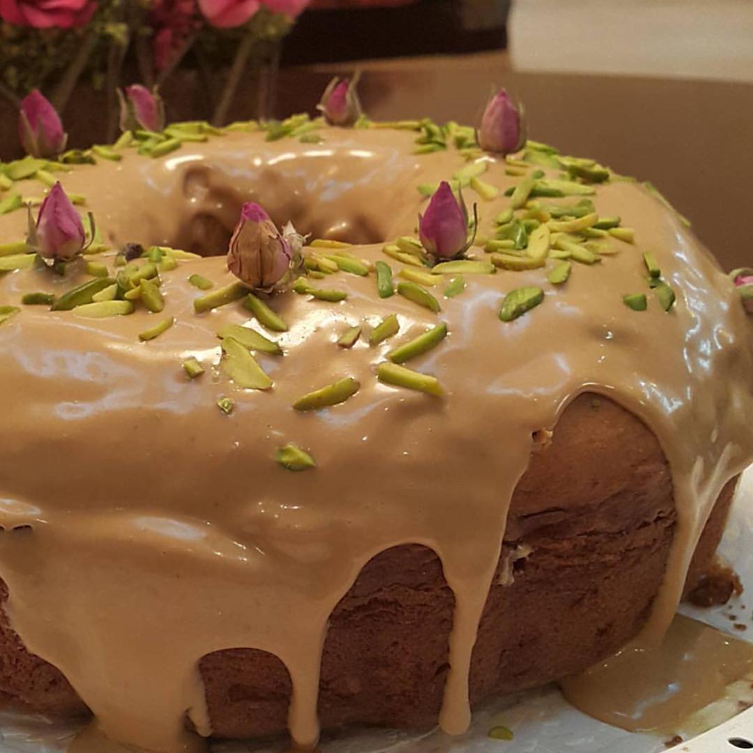 كيكه الرهش او الحلاوه لطحينيه
المقادير
علبه خليط الكيك الجاهز ماركه العلالي