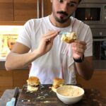 ساندويتش صدور الدجاج