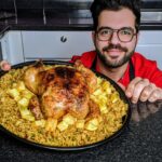دجاجة محشية مشوية