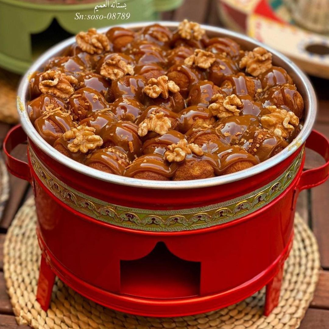 عـــــسى من ضغــــط لايـــك وكــــــومنت ربــــي يــــرزقه بـــــشاره تنسيه همه
