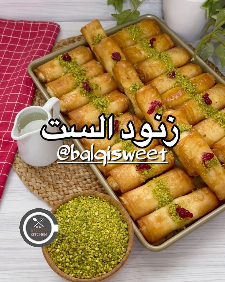 وحلا الخميس وصل وطريقة القشطة نزلناها في الفيديو اللي قبله
واستمتعوا بطريقة زنود