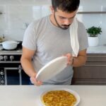 بيضة البطاط والبصل