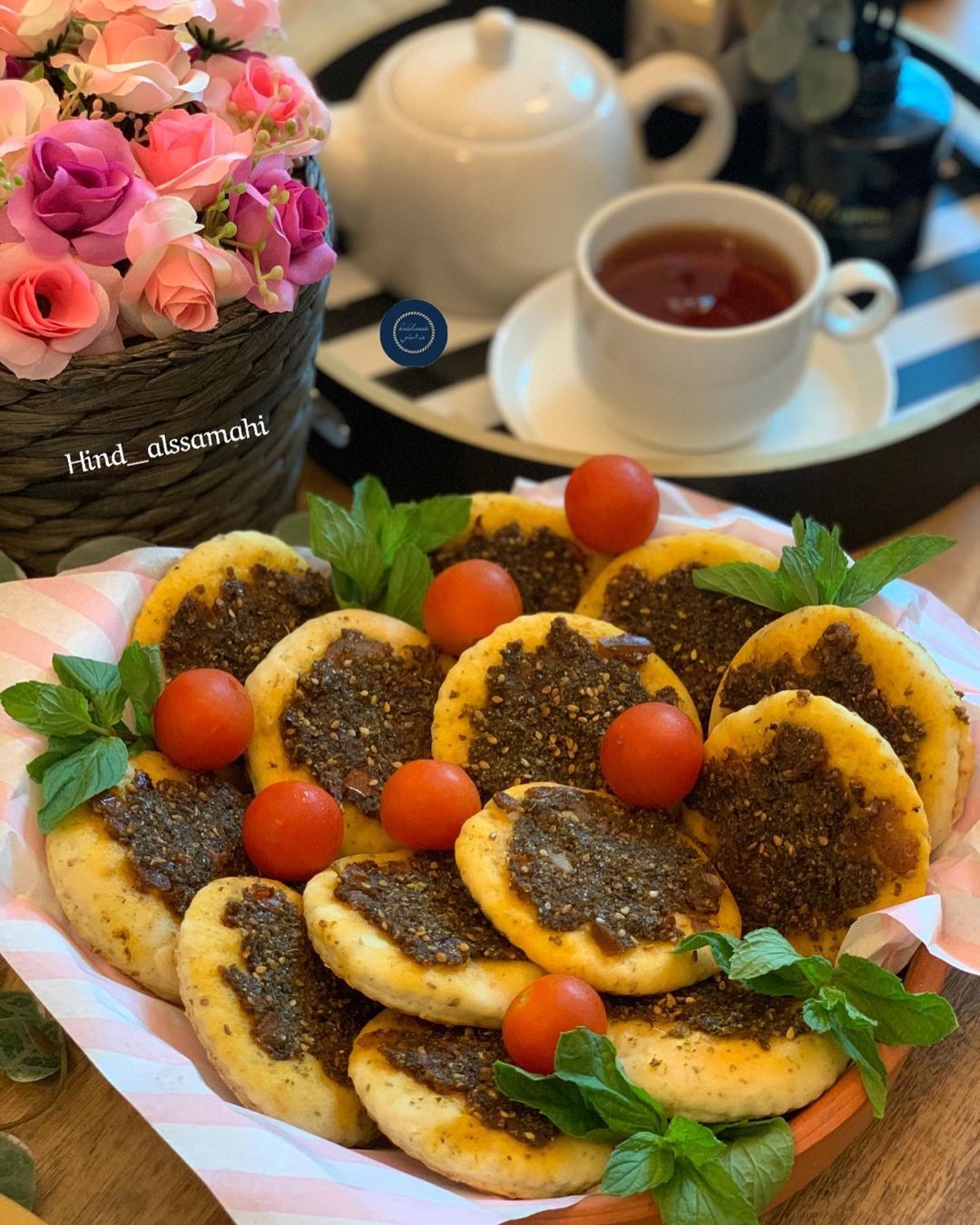 ‎ أعظم مايقربك إلى الله  أعمآل السرّ  التي ھي ظآهرة لله وعن النآس خآفيه فأحرص أن