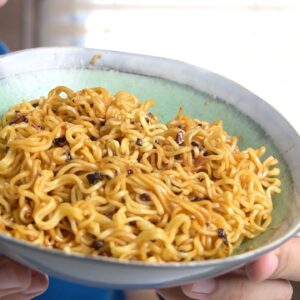تتبيلة نودلز الشعيريه المقليه