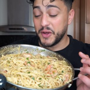 Creamy Shrimp Scampi Linguine