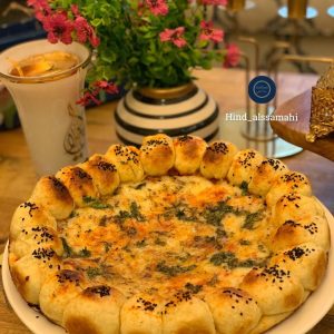 بيتزا محشية الاطراف