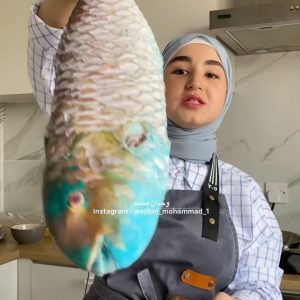 سمك بتتبيلة الحاره مشوي بالفرن