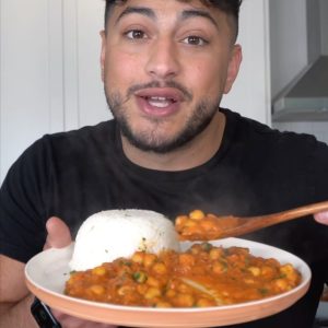 Coconut Chickpea Curry