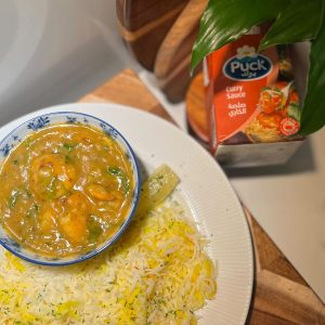 كاري بالربيان مع رز بالزعفران