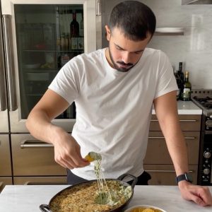دپ الخرشوف والسبانخ
