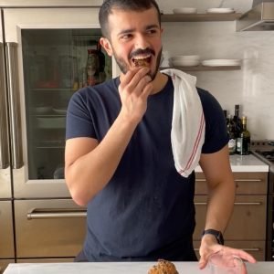 الكوكيز الكرسبي بالكرانبيري والكاكاو