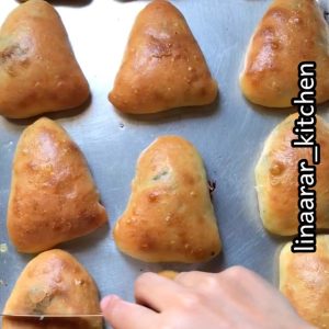 فطاير سبانخ ذهبية ومقرمشة