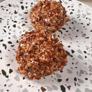 CREAM PUFFS – كريم بف