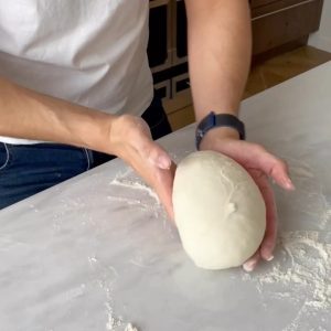 خبزة بالجدر مع بودرة البصل