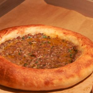 مناقيش
