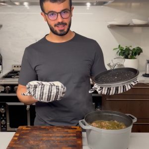 ورق عنب مع دبس الرمان والسماق