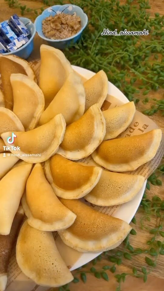 قطايف بطريقتي
بالخلاط
كوبين دقيق
نص كوب سميد
ملعقتين حليب بودره
ملعقة خميره
نص