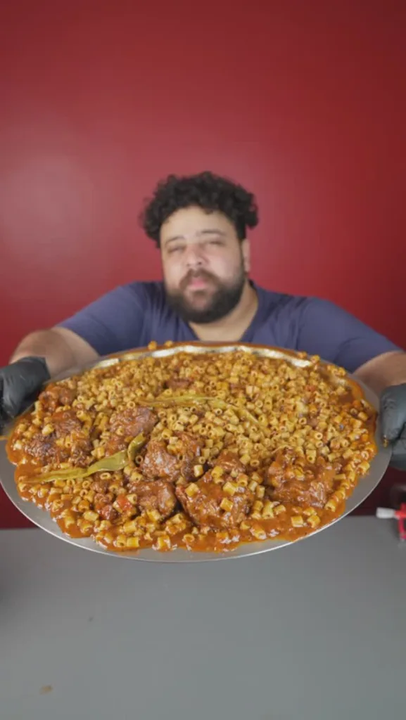 المكرونة المبكبكة بالعكاوى