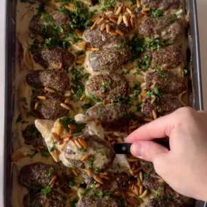 صينية كفتة بالطحينة