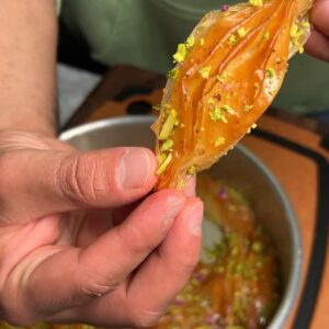 وربات الجلاش بالقشطة