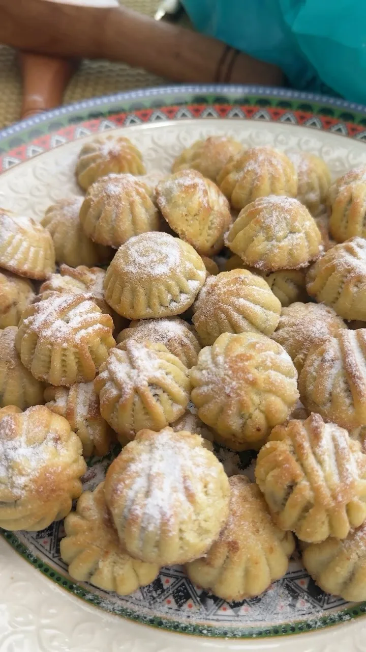 معمول العيد بالسميد