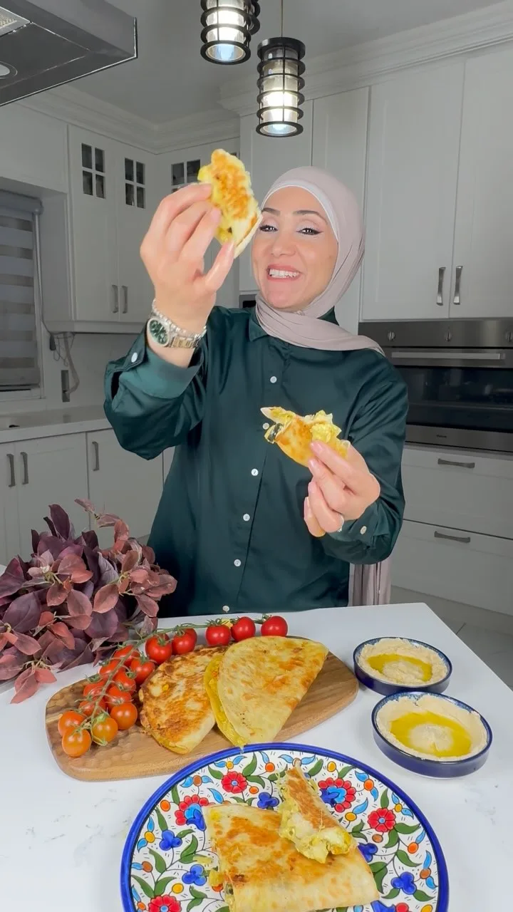 ساندويش الدجاج بالجبن