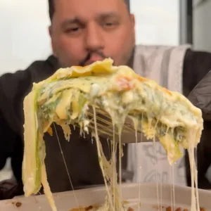 لازانيا الكوسا بالسبانخ