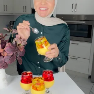 تحلاية فواكه بالكريم كراميل والجيلي